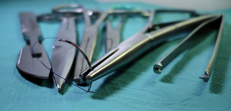 surgery-1662204_1280